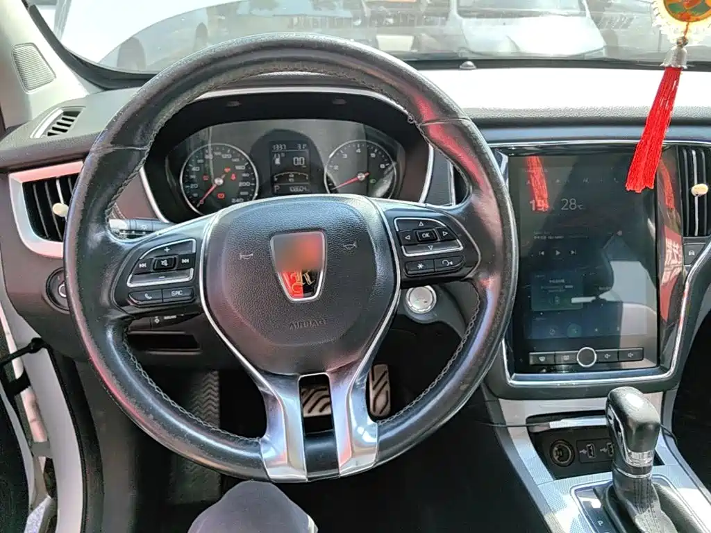 Roewe RX5 — миниатюра 11