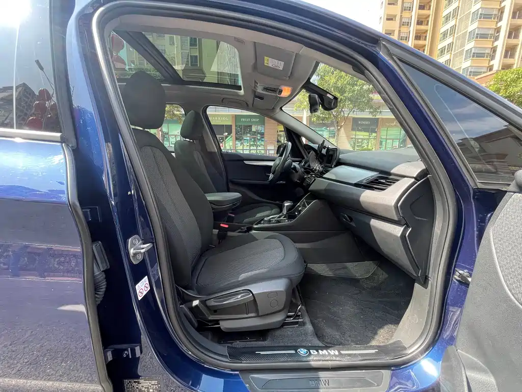 BMW 2 SERIES STATION WAGON