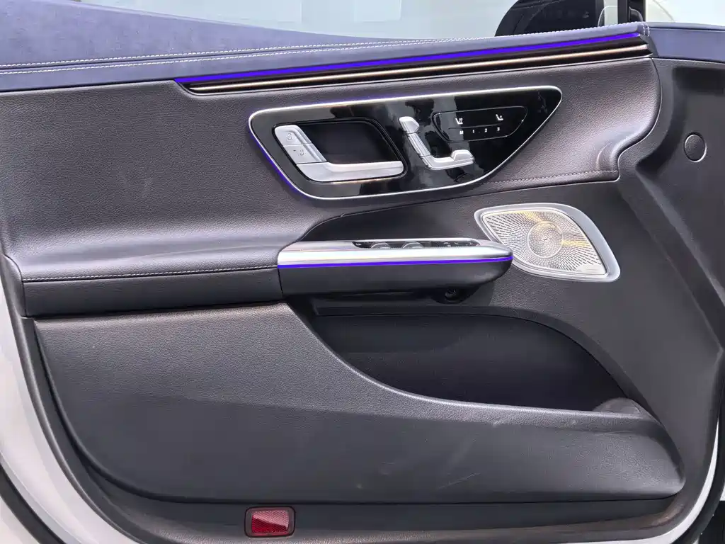 Mercedes-Benz EQE — миниатюра 14