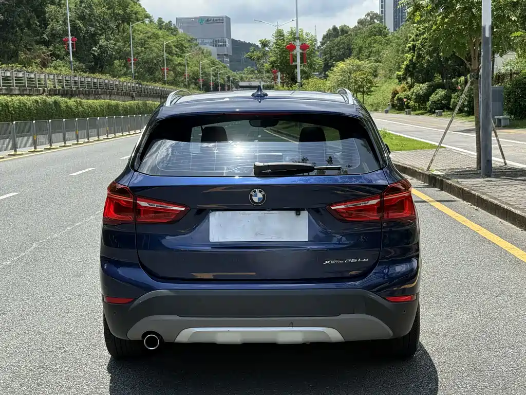 BMW X1 New Energy — миниатюра 6