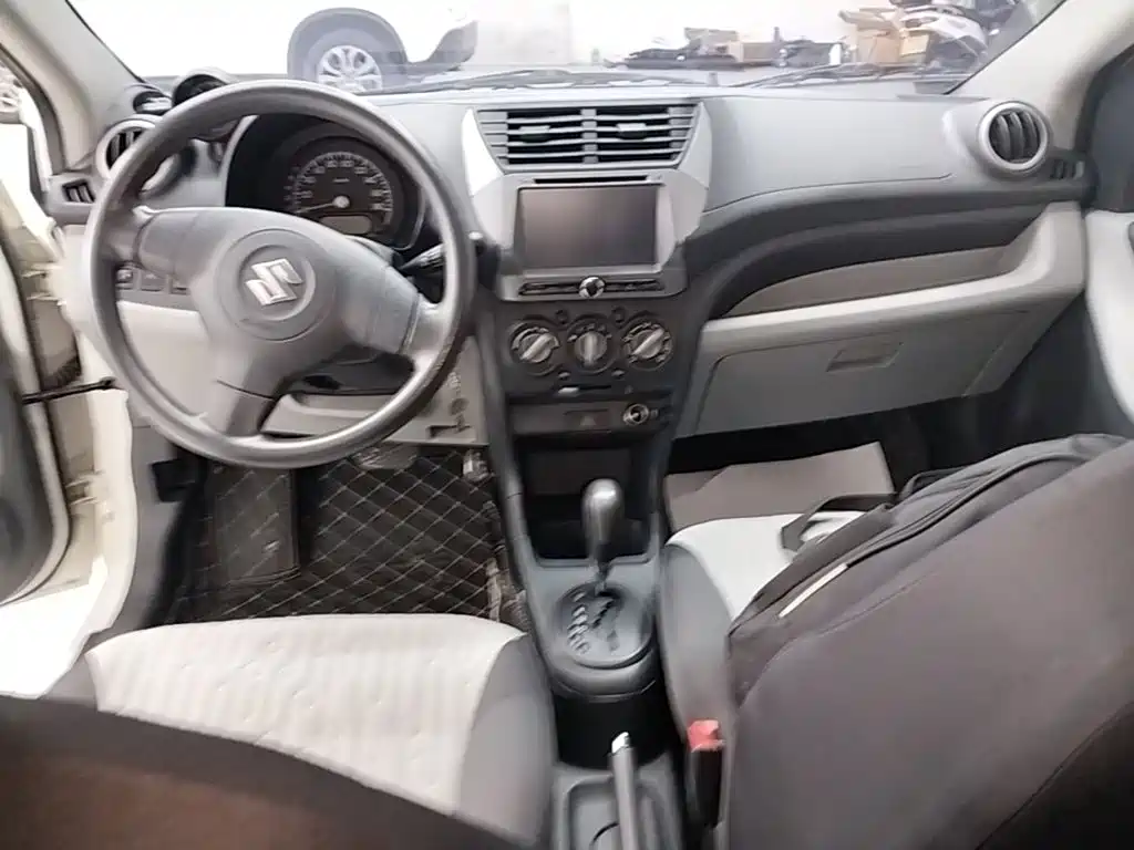 Suzuki Alto — миниатюра 10