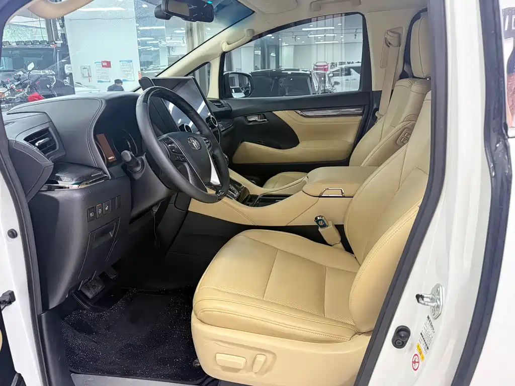 Toyota Alphard 2018 3.5L Luxury