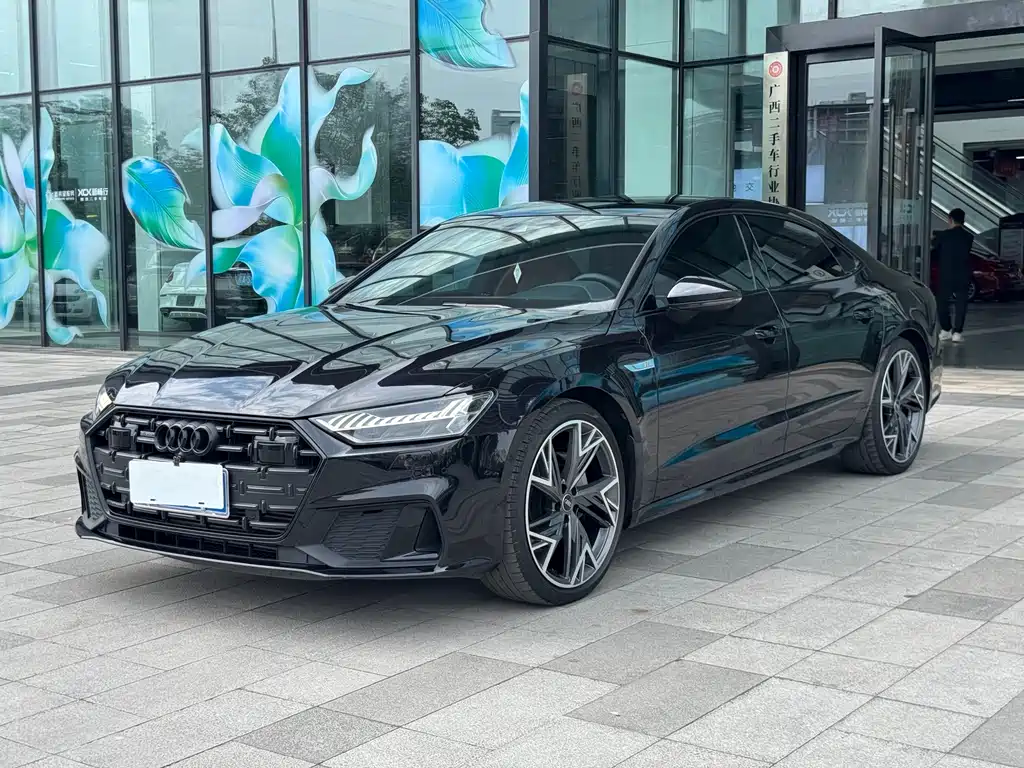Audi A7L 2024