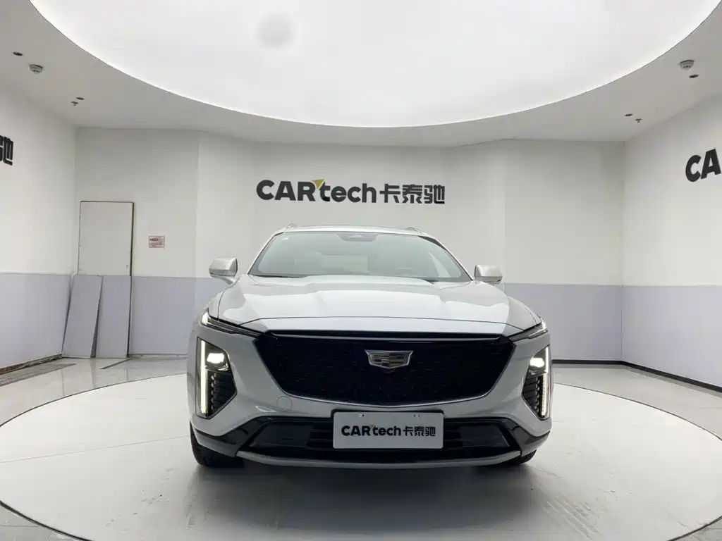 Cadillac GT4 — миниатюра 3