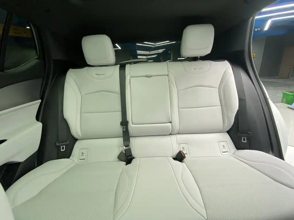 Cadillac GT4 — миниатюра 24