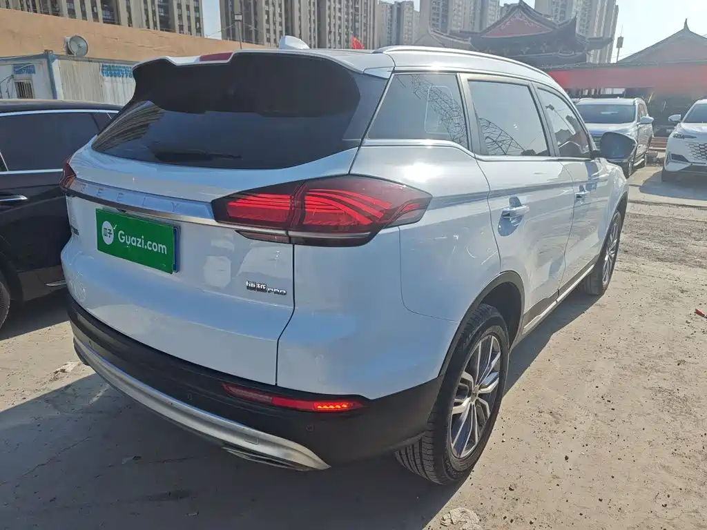 Geely Boyue — миниатюра 5