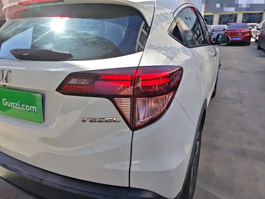 Honda Vezel — миниатюра 8