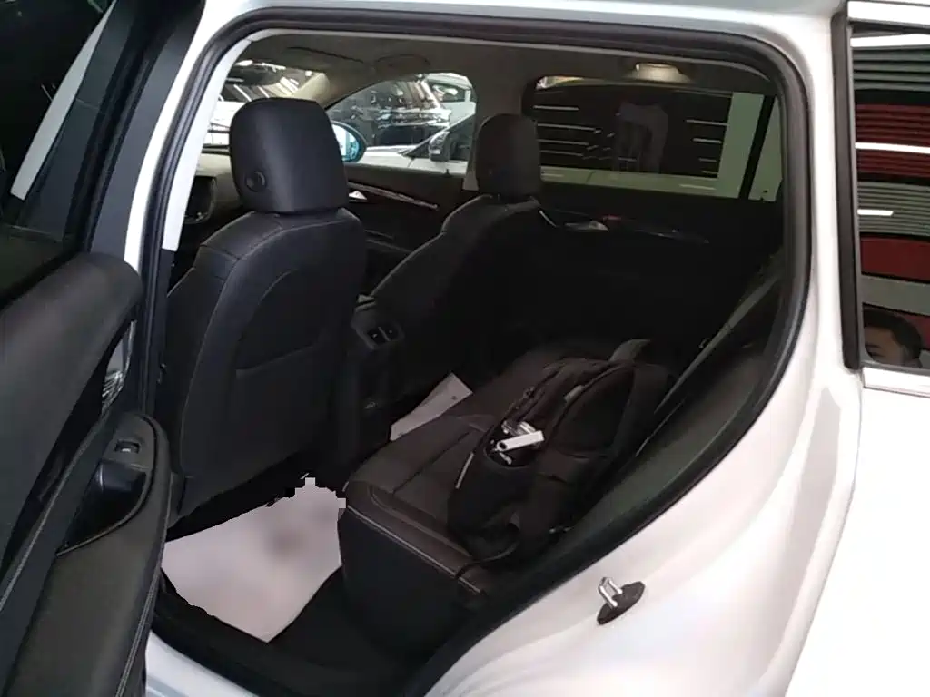 Buick Envision Plus — миниатюра 17