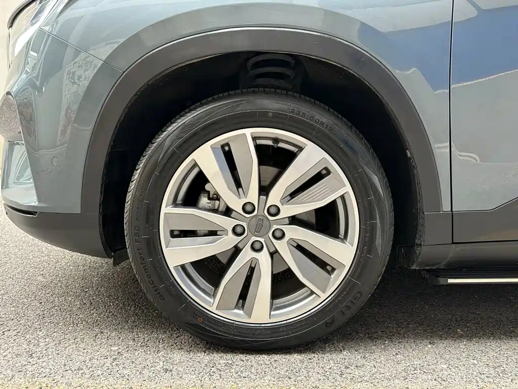 Geely Haoyue — миниатюра 6