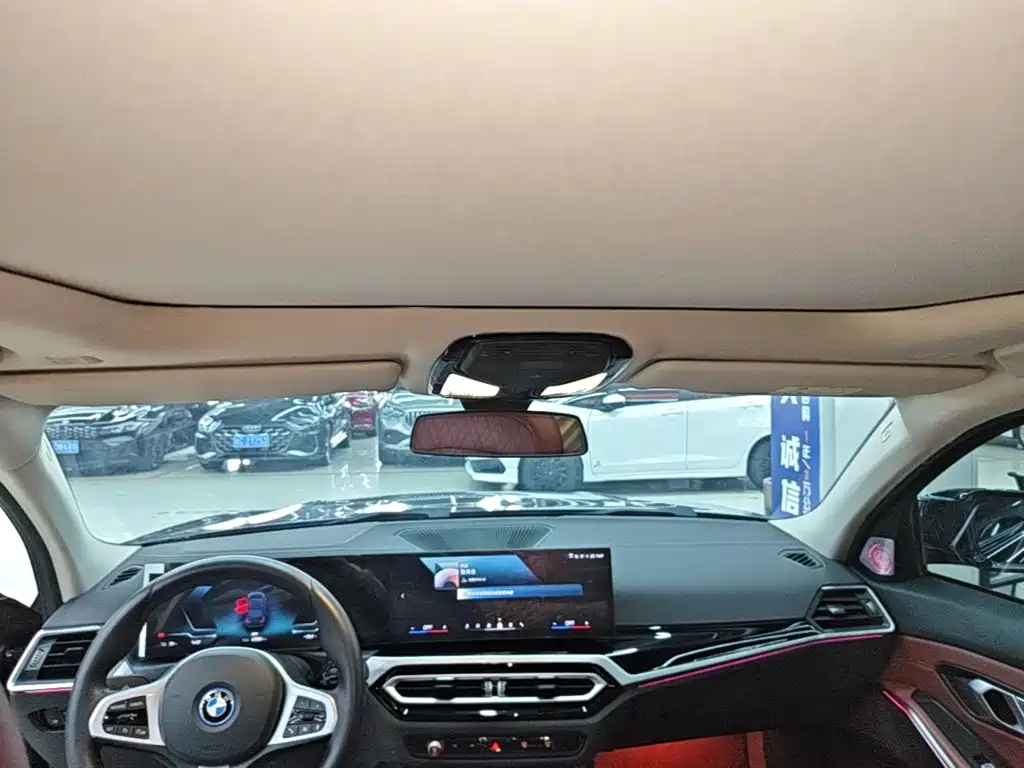 BMW i3 — миниатюра 18
