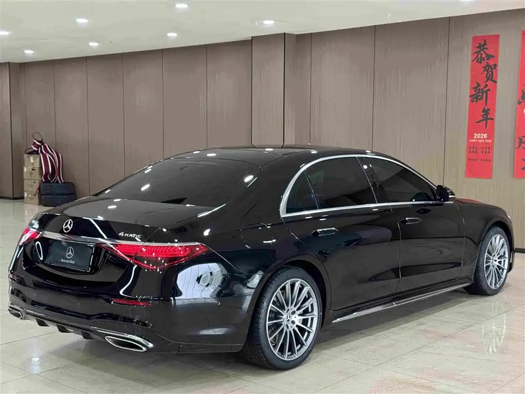 Mercedes-Benz S-Class — миниатюра 7