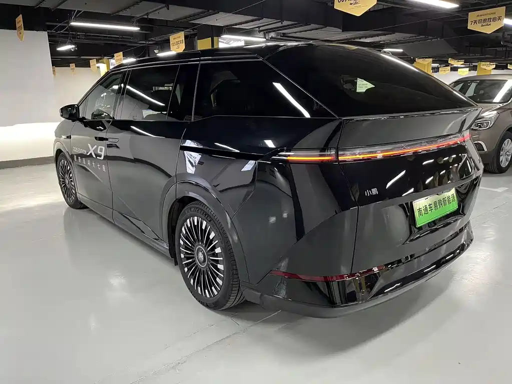 XIAOPENG X9
