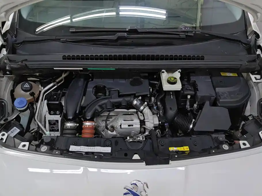 Peugeot 3008 — миниатюра 10