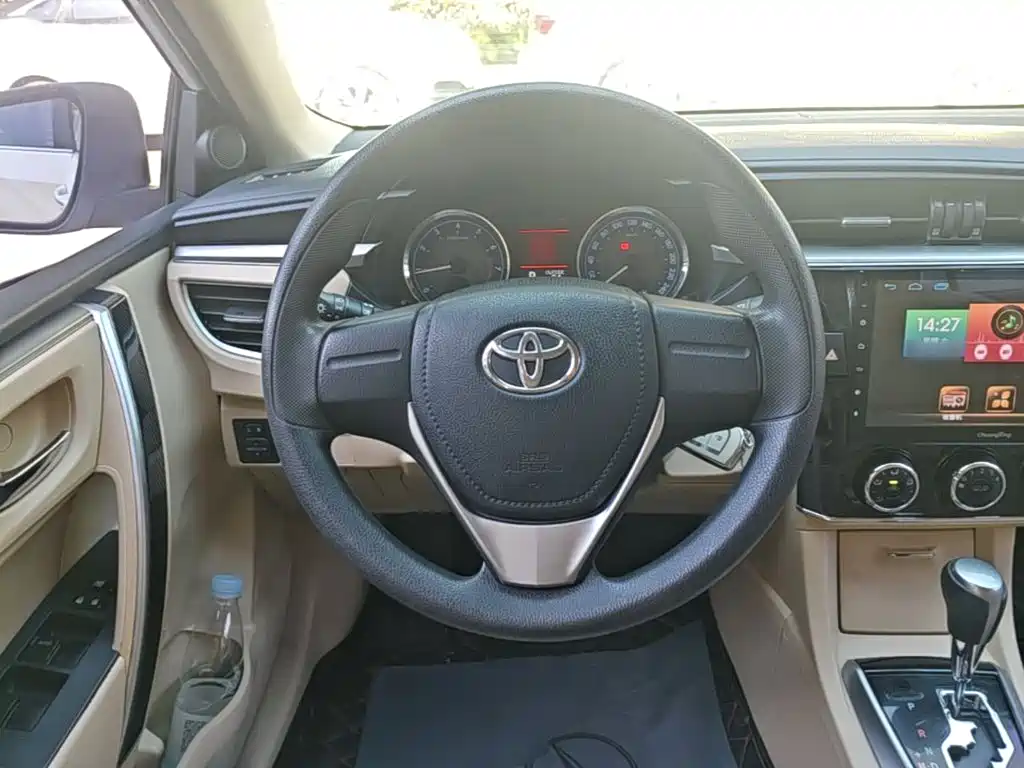 Toyota Corolla — миниатюра 11