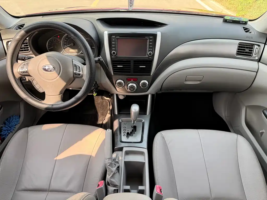 Subaru Forester — миниатюра 12