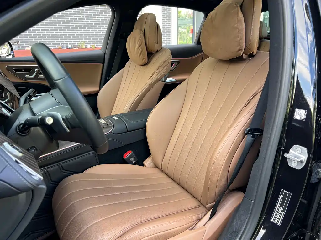 Mercedes-Benz E-Class — миниатюра 23