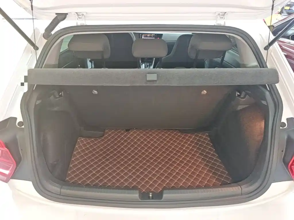 Volkswagen Polo — миниатюра 19