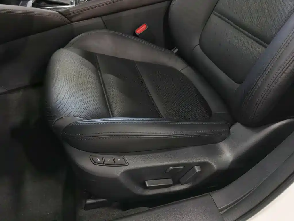 Mazda Atenza — миниатюра 20