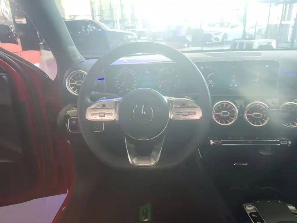 Mercedes-Benz A-Class — миниатюра 15