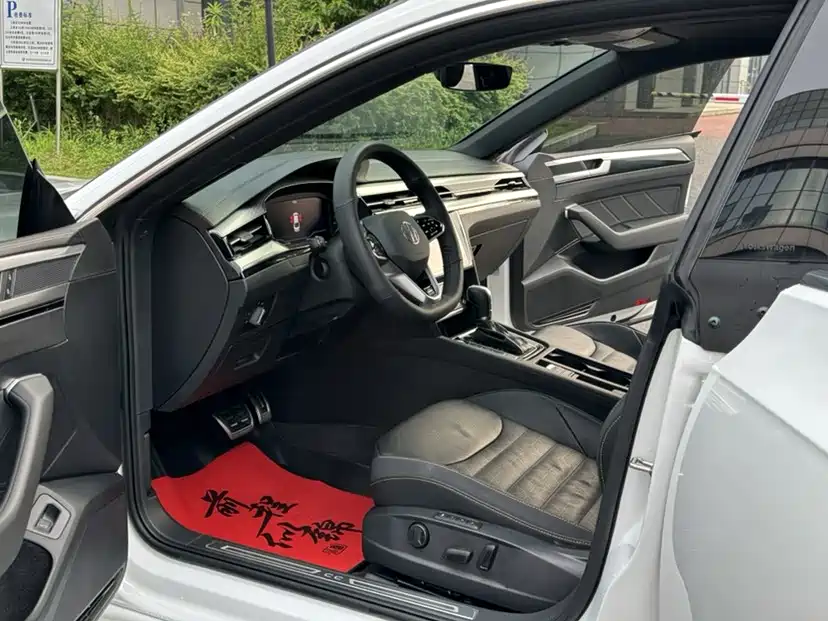 Volkswagen CC — миниатюра 9