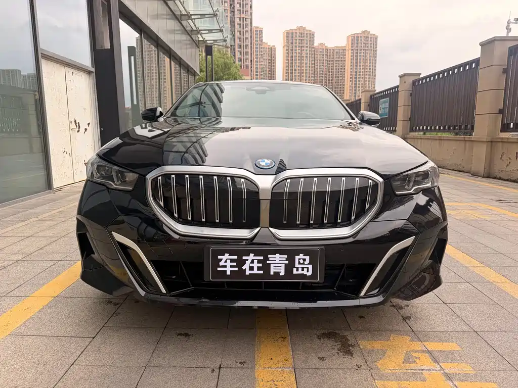 BMW i5 — миниатюра 3