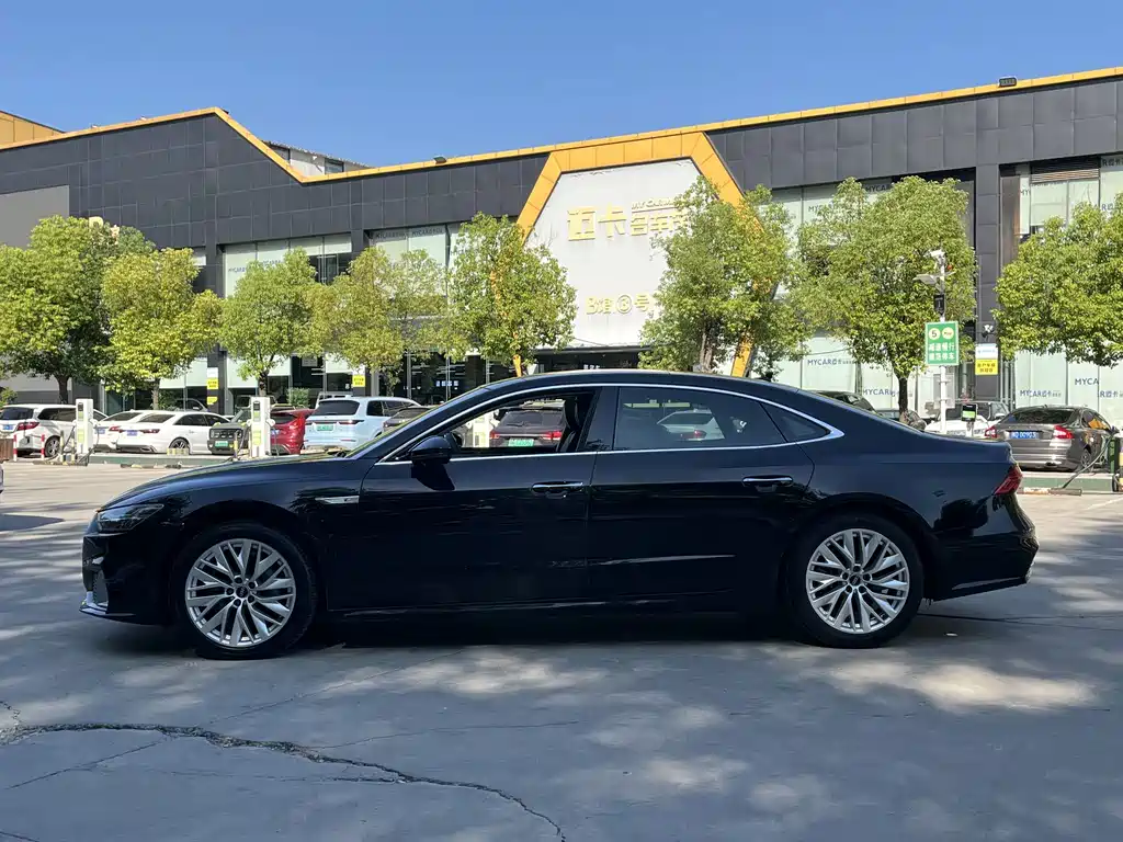 Audi A7L — миниатюра 4
