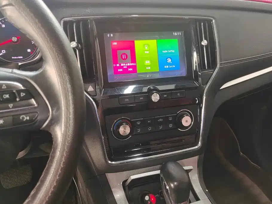 Roewe RX5 — миниатюра 13