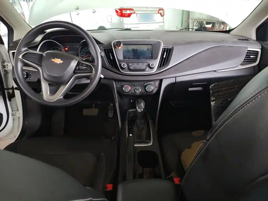 Chevrolet Cavalier — миниатюра 10