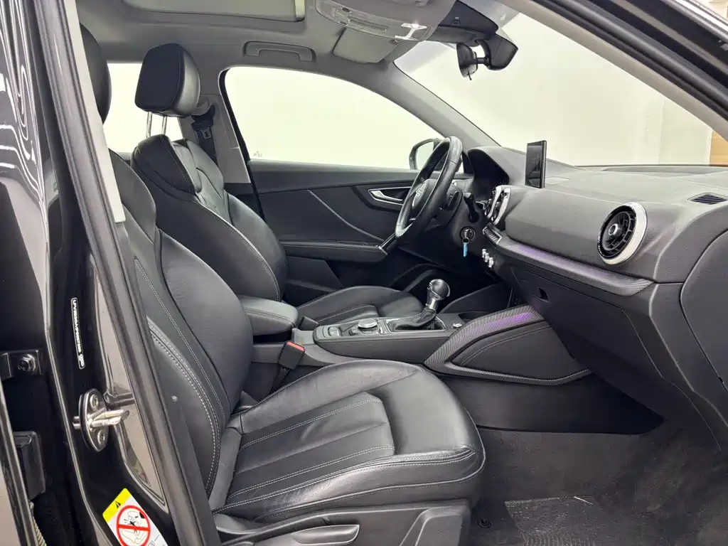 Audi Q2L — миниатюра 9
