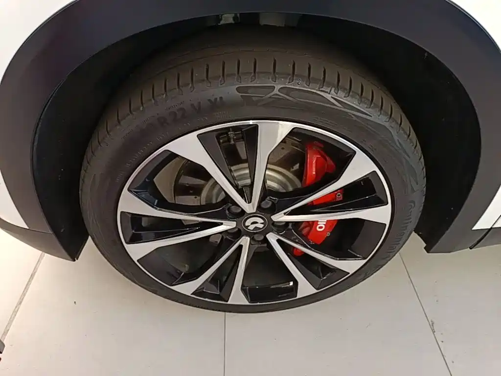 NIO ES8 — миниатюра 23