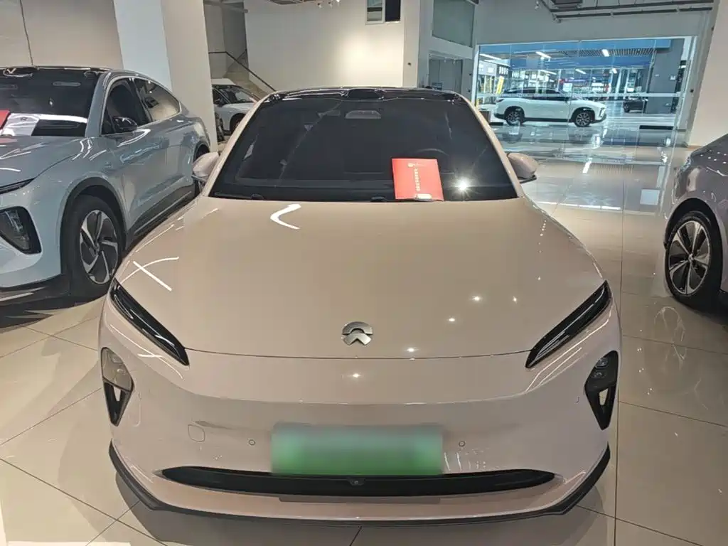 NIO ET5 — миниатюра 3