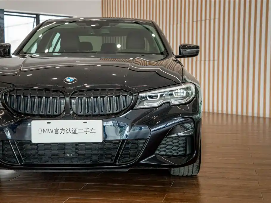 BMW 3 Series — миниатюра 8