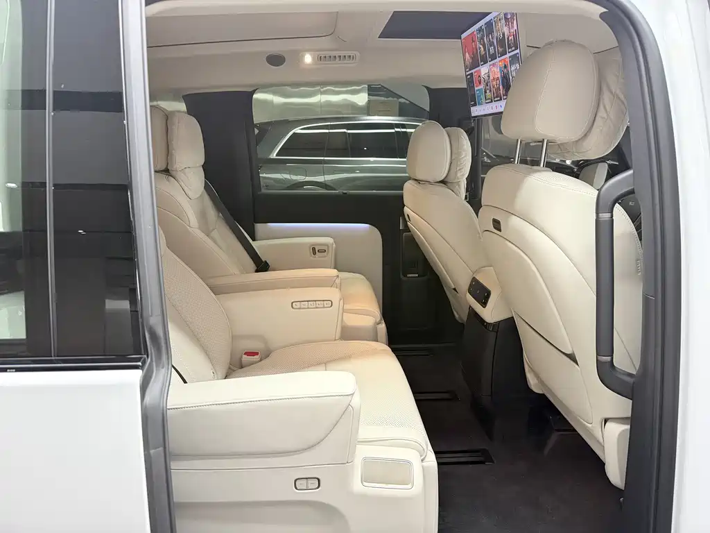Li Auto Li MEGA — миниатюра 7