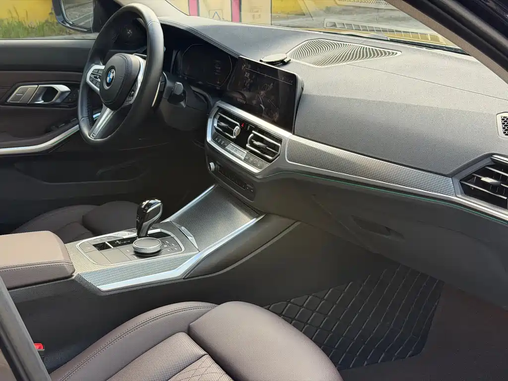BMW 3 Series — миниатюра 20
