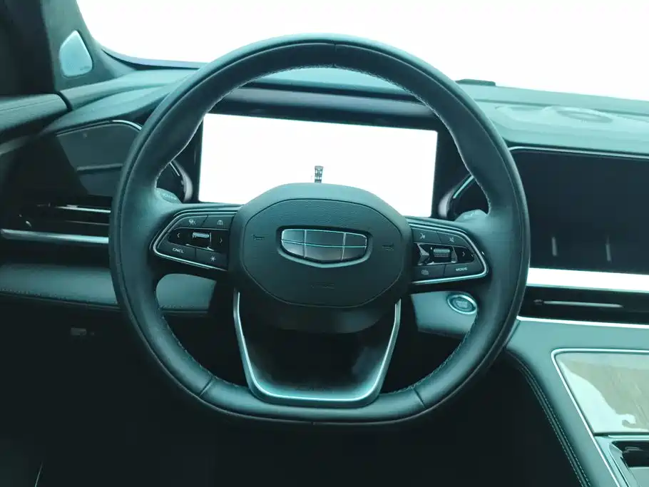 Geely Xingyue L — миниатюра 15