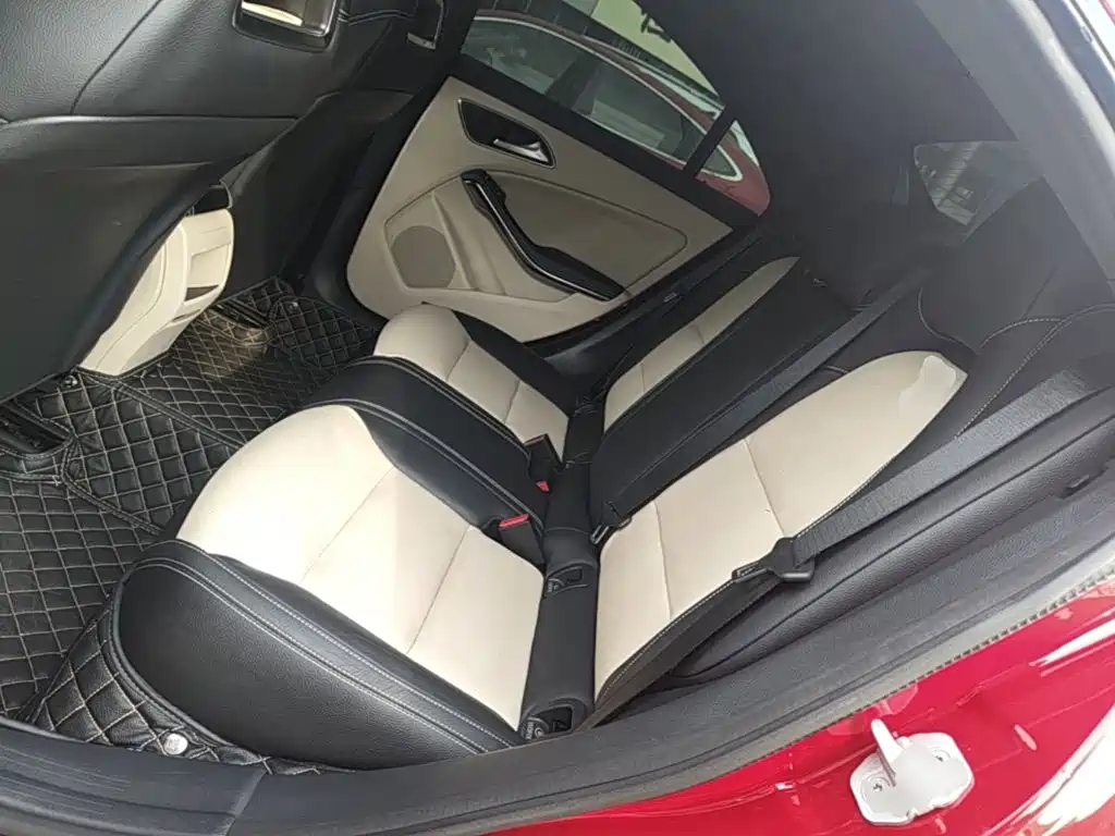 Mercedes-Benz CLA (Import) — миниатюра 17