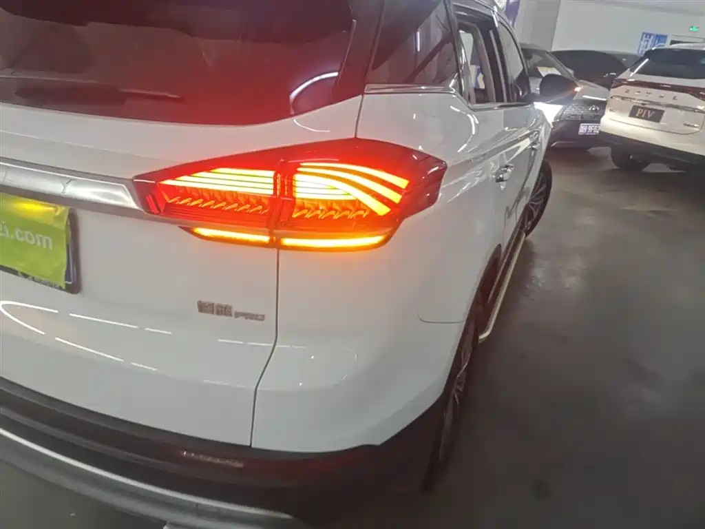 Geely Boyue 2020 1.8TD DCT PRO