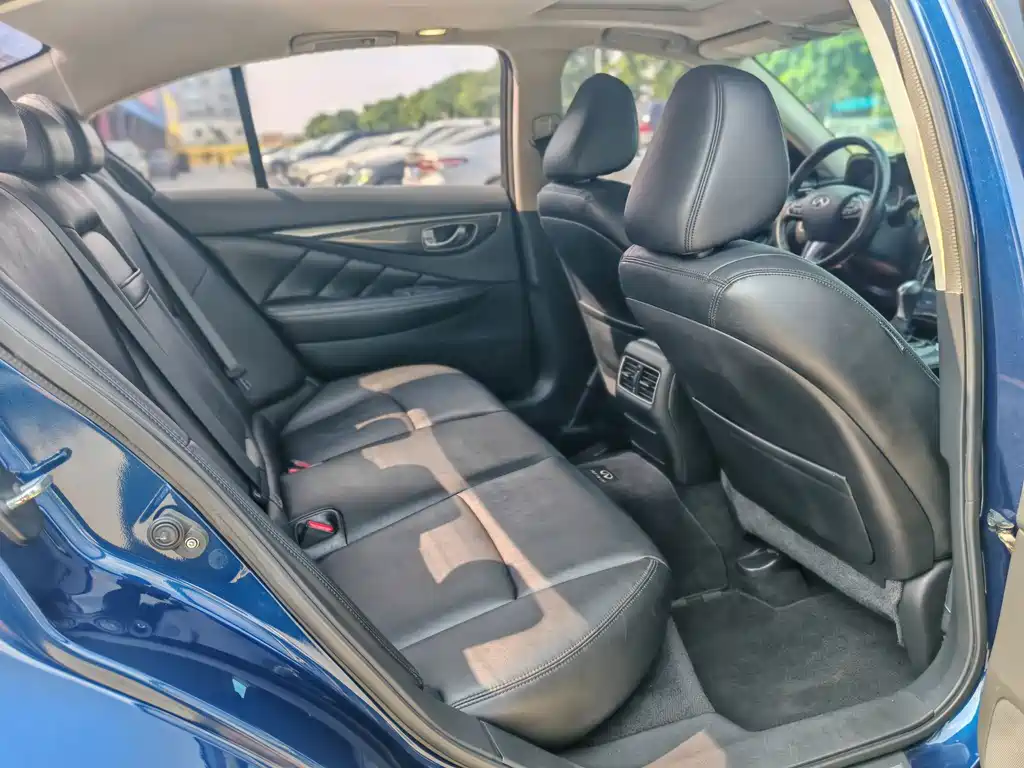 Infiniti Q50L — миниатюра 8