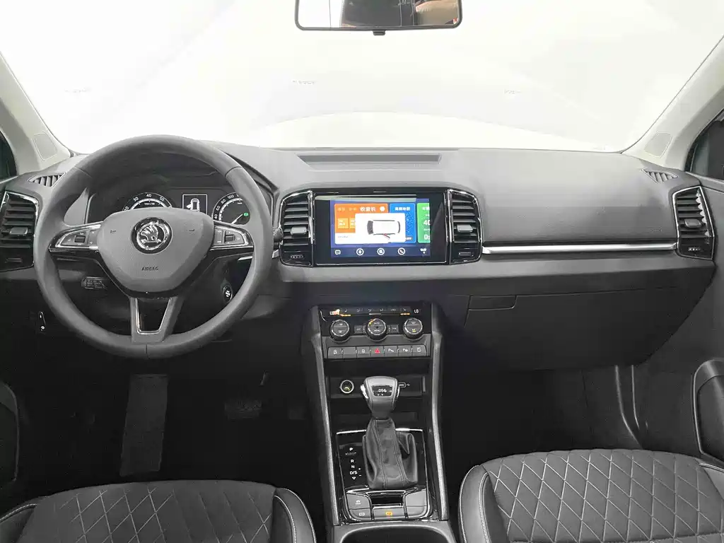 Skoda Karoq 2021 TSI280 Luxury