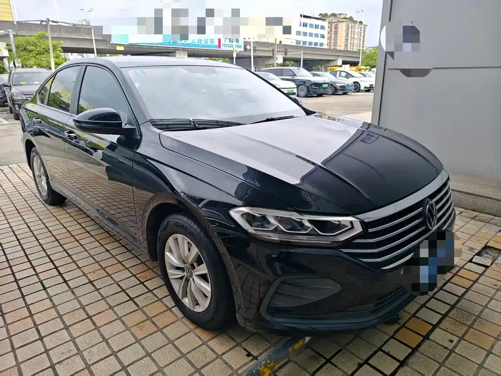 Volkswagen Lavida — миниатюра 2