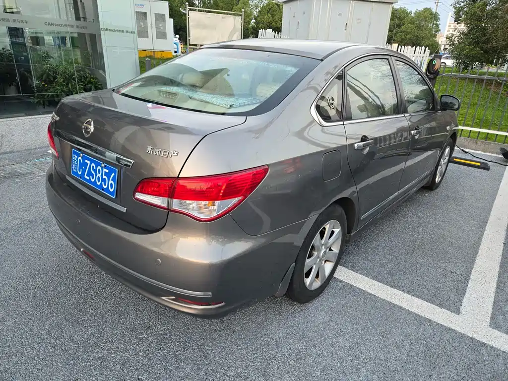 Nissan Sylphy — миниатюра 6