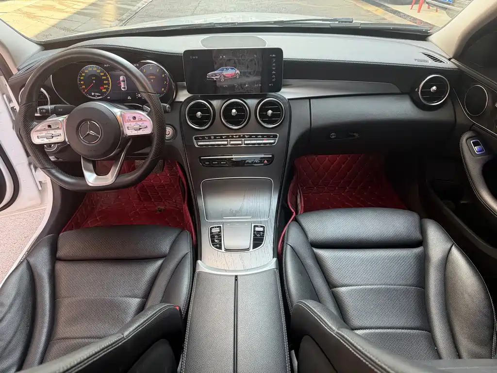 Mercedes-Benz C-Class — миниатюра 11