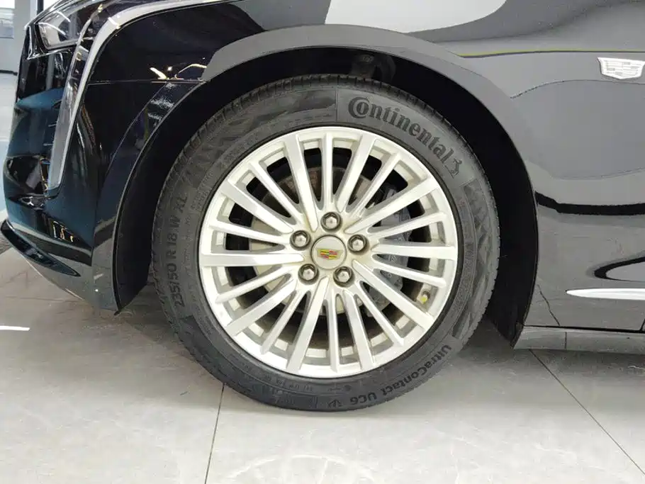 Cadillac CT6 — миниатюра 6