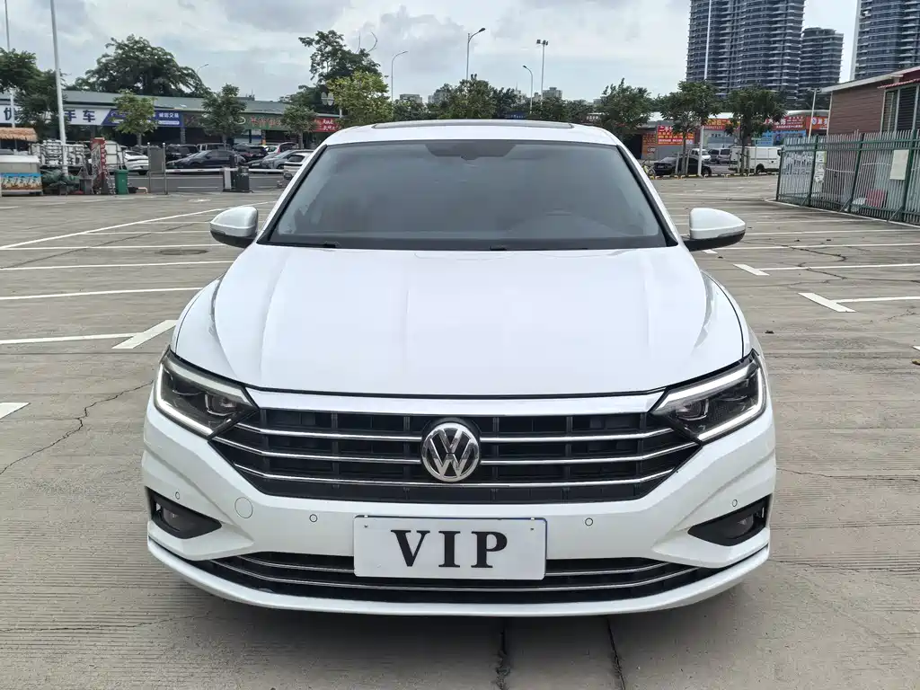 Volkswagen Sagitar — миниатюра 3