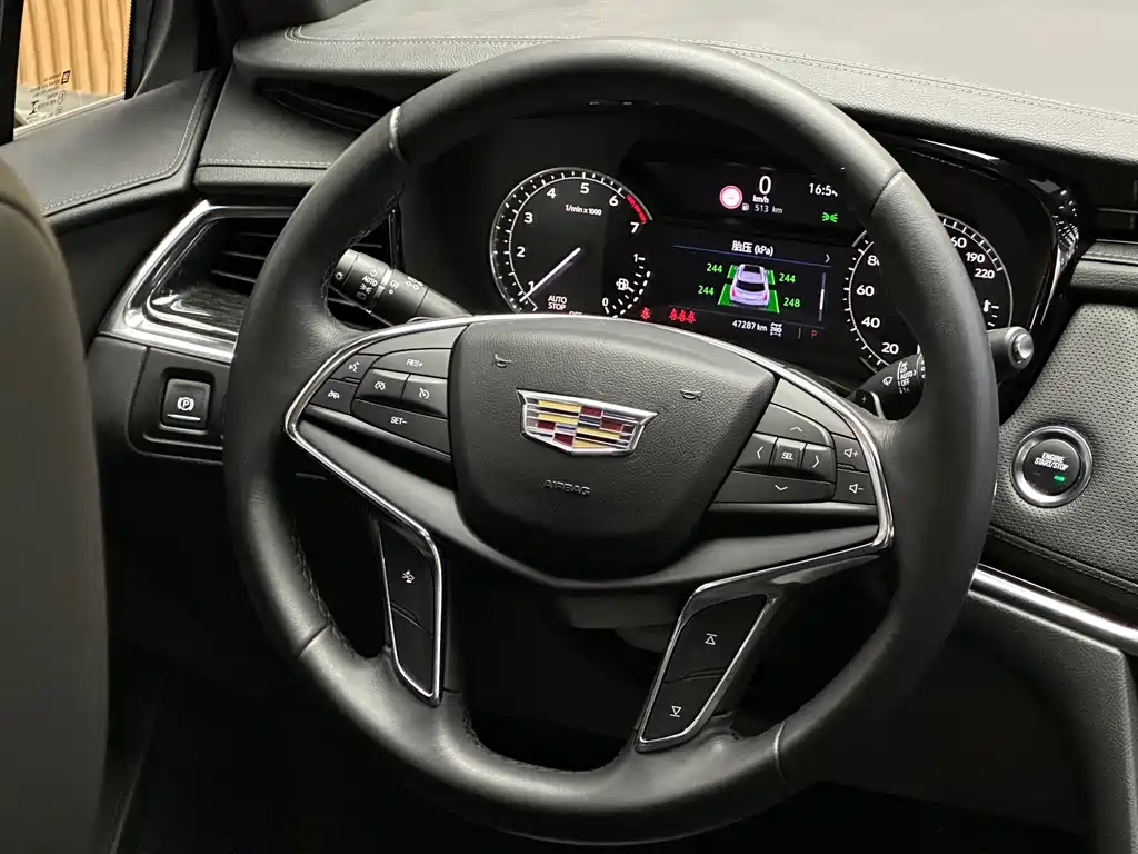 Cadillac XT5 — миниатюра 11