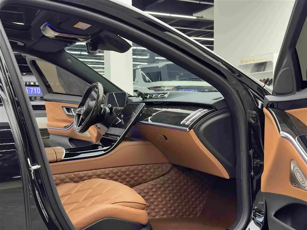 Mercedes-Benz S-Class — миниатюра 8