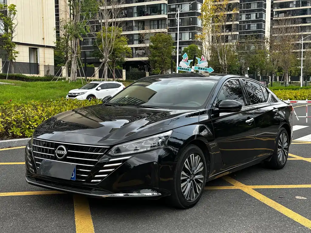 Nissan Teana 2023