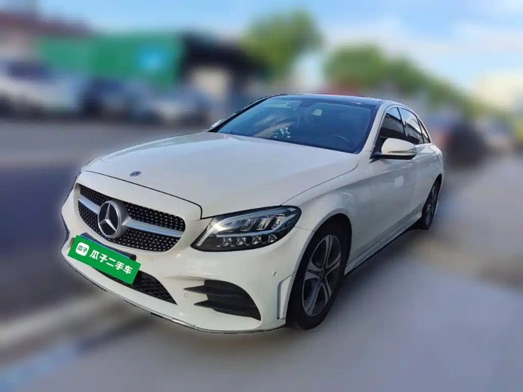 Mercedes-Benz C-Class — миниатюра 2