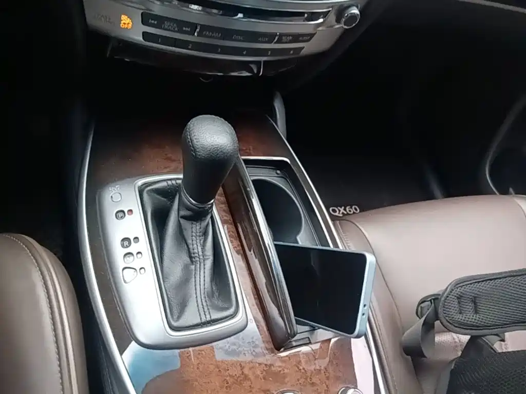 Infiniti QX60 (Import) — миниатюра 14
