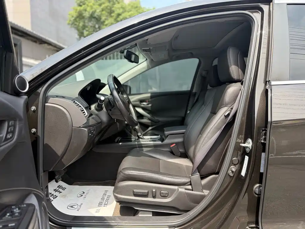 Acura RDX (Import) — миниатюра 5